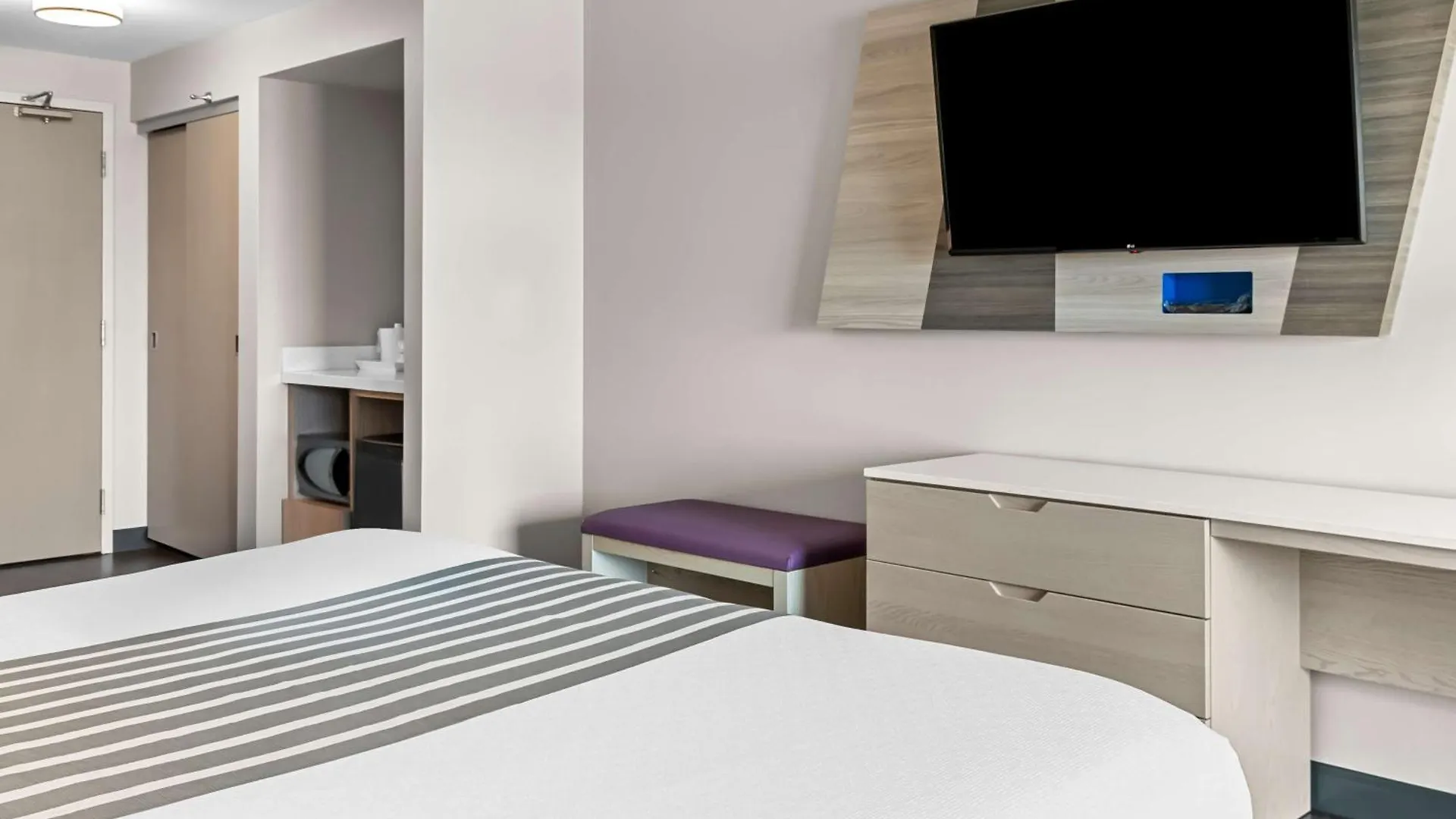 Best Western Premier Winnipeg East Hotel